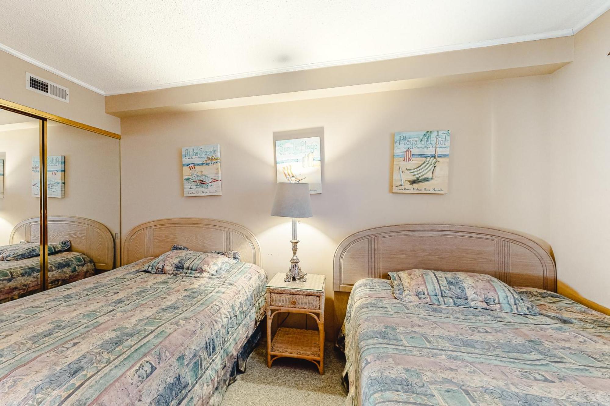 Plaza II Hotel Ocean City Bilik gambar